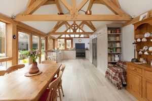 Kitchen- click for photo gallery